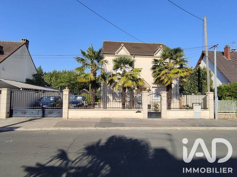 Vente Maison/villa 8 pièces — photo 1