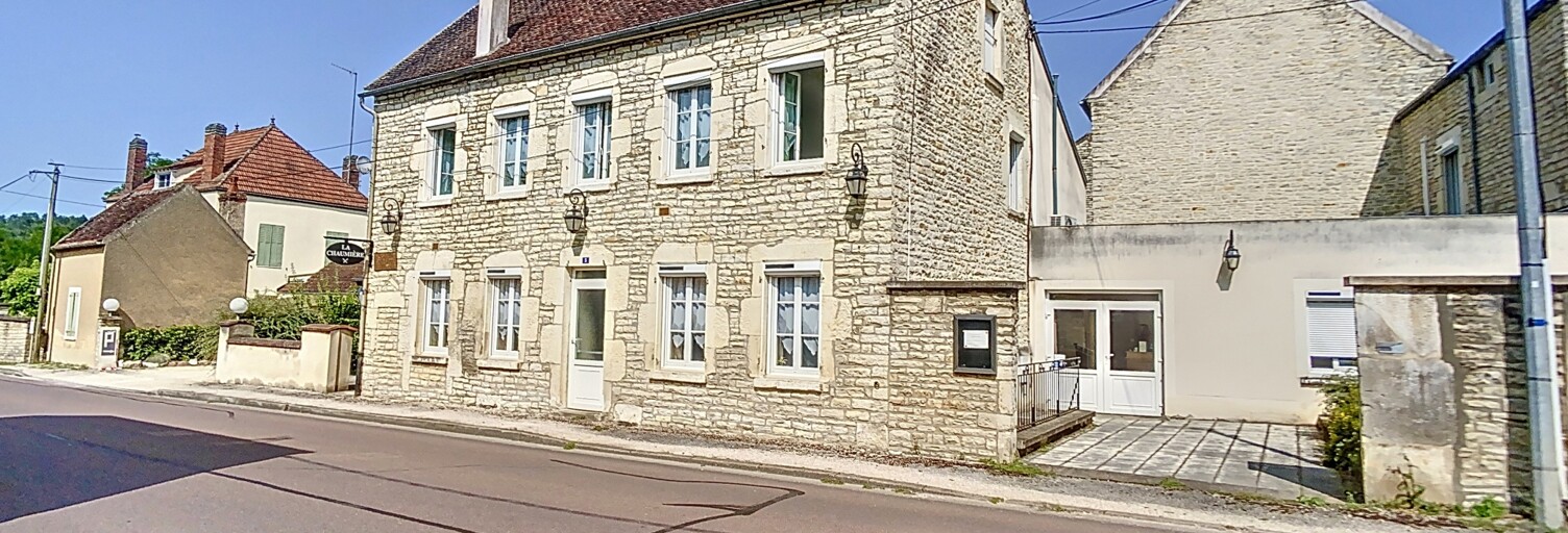 Maison 15 Pièces 354 m² à vendre à Arcy-sur-Cure (89270)