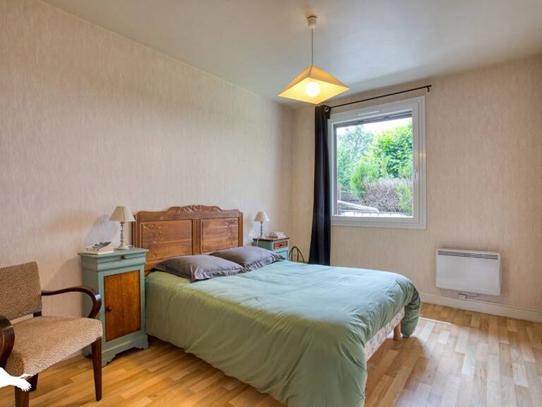 Maison en pierre de 5 pièces principales — photo 1