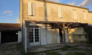 Immeuble   m² à vendre à Jonzac (17500)