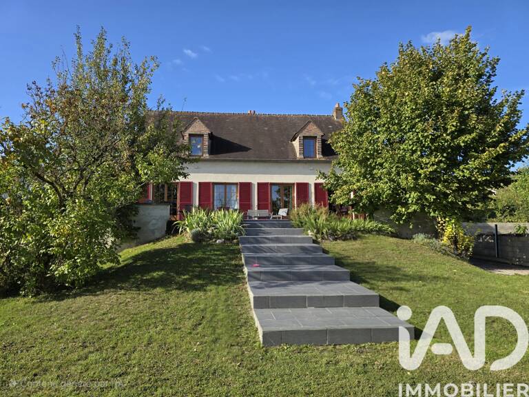 Vente Maison/villa 8 pièces — photo 1