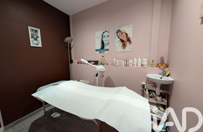 Vente Esthétique, Coiffure 34 m&sup2; — photo 3