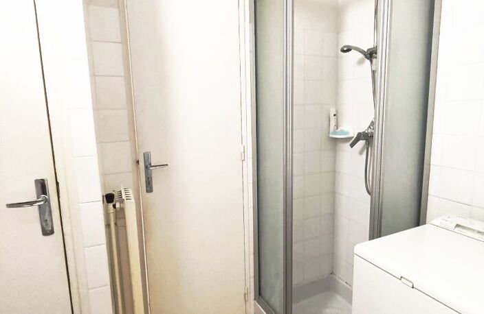 P3 avec parking privé, d''environ 47 m² avec loggia vitrée en — photo 4