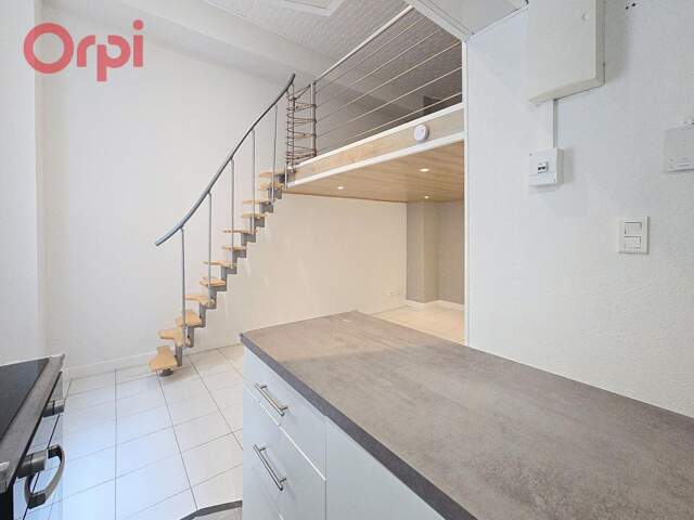 T1 bis avec mezzanine au pied des Parcs des Sources – Vichy centre — photo du bien