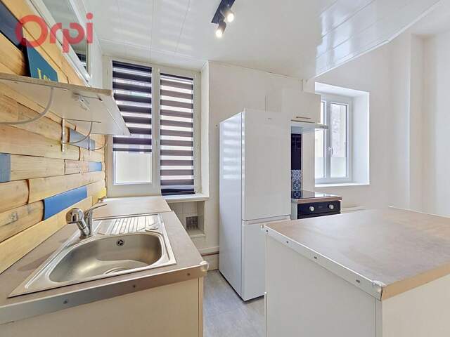 T1 bis avec mezzanine au pied des Parcs des Sources – Vichy centre — photo du bien