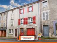 Maison de charme  de 104 m² - 4 pièces - 3 chambres ave cour et garage -  MAGNAC LAVAL (87) — photo 2