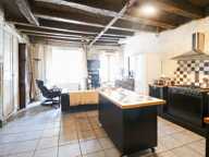 Maison de charme  de 104 m² - 4 pièces - 3 chambres ave cour et garage -  MAGNAC LAVAL (87) — photo 3