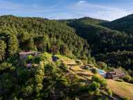 3 maisons + piscine+ terrain 4ha — photo 3