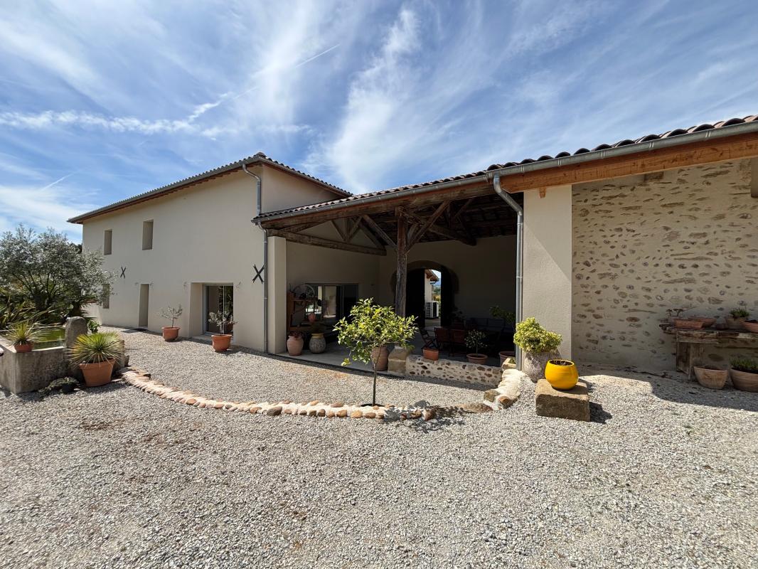 Villa / Maison  T6 à vendre Chatuzange-le-Goubet 26300