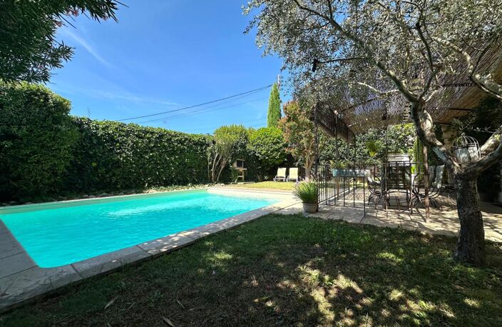 À vendre belle maison avec jardin et piscine à Montélimar — photo 2