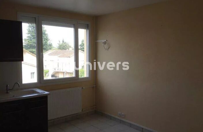 Appartement de type 1 de 29 m² au cœur de GUILHERAND-GRANGES — photo 4