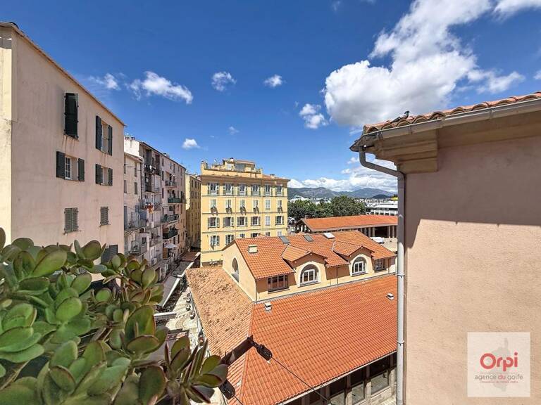 Appartement À Vendre — photo 1