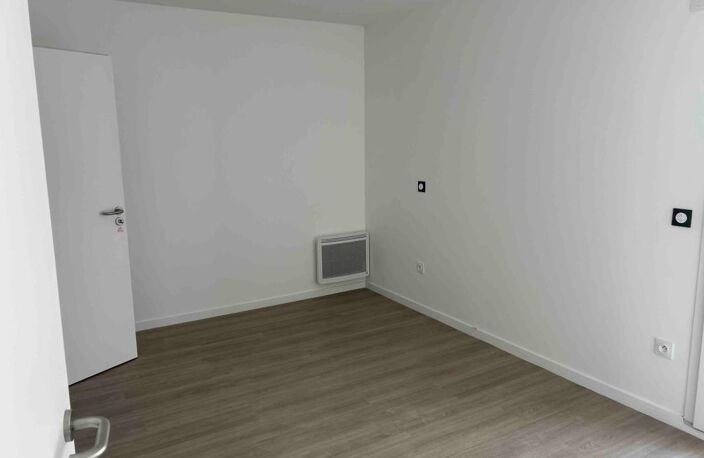 Lumineux T2 tout confort avec grand balcon – Résidence Seniors — photo 5