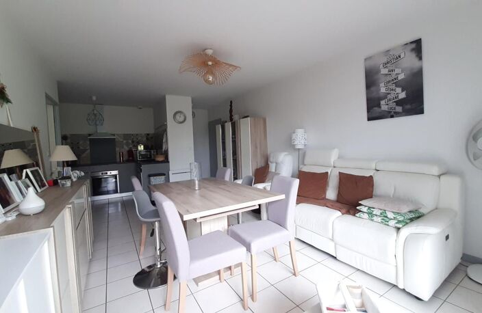 Appartement T2 dernier étage À Vendre — photo 4