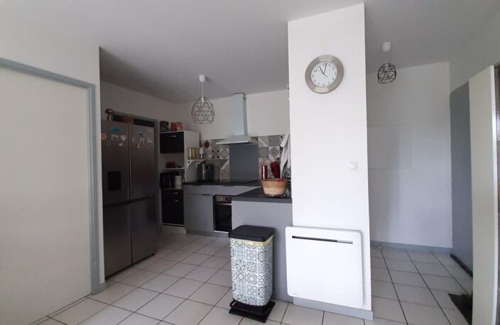 Appartement T2 dernier étage À Vendre — photo 5