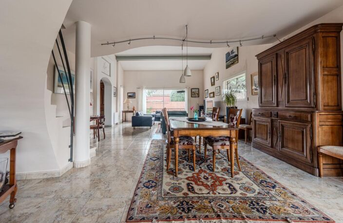   Boisseron – Magnifique villa contemporaine – 240 m² – Piscine – Sans vis-à-vis — photo 3