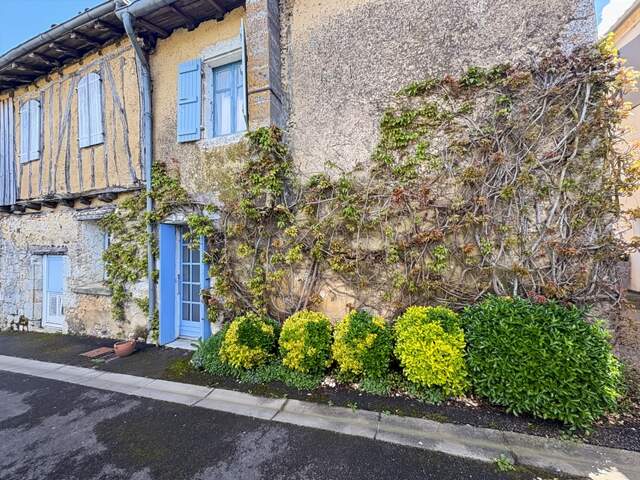 Maison à vendre 6 pièces GONDRIN (32) — photo du bien