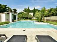 Dpt Bouches du Rhône (13), à vendre TARASCON maison P6 de 300 m² - Terrain de 2558 m² — photo 2