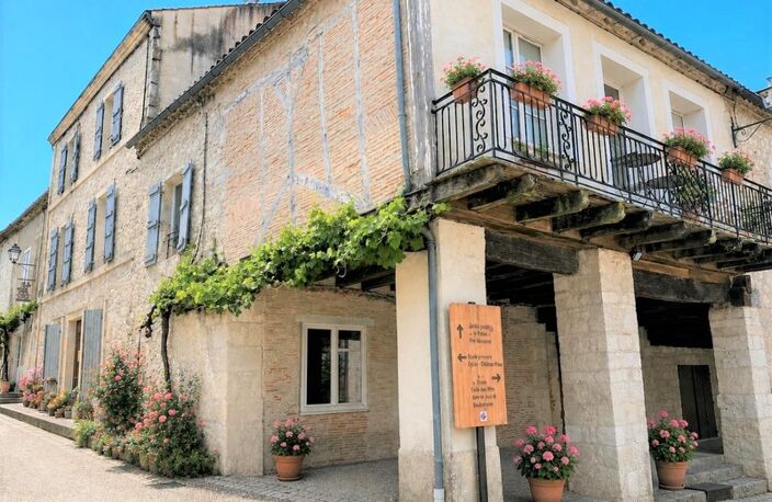 Magnifique Maison en pierre - 4 chambres - 9 pièces - TOURNON D'AGENAIS (en Lot-et-Garonne) — photo 3