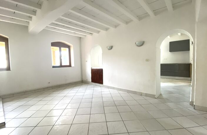 Maison à vendre 6 pièces SAINT MAURICE DE GOURDANS (01) — photo 4