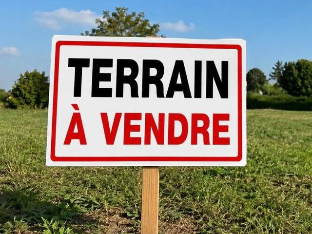Terrain 722 m², au calme et hors lotissement — photo du bien