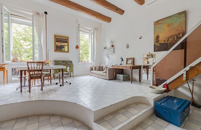 Marseille 1er – Place aux Huiles- Appartement de caractère de 111 m² au cœur du Vieux-Port — photo 4