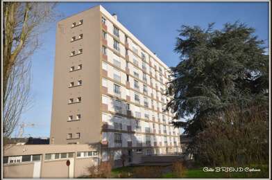 Appartement 3 pièces 875 €