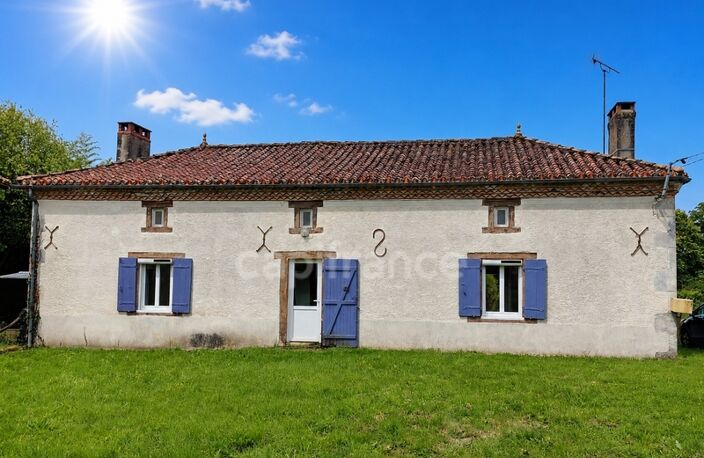 Maison en pierre 115m2 4 pièces ADRIERS (86) — photo 2