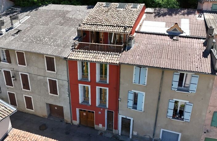 Propriété MAISON de VILLE à vendre 6 pièces DIGNE LES BAINS (04) — photo 5