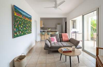 Appartement à vendre 4 pièces BAIE MAHAULT (971) — photo du bien