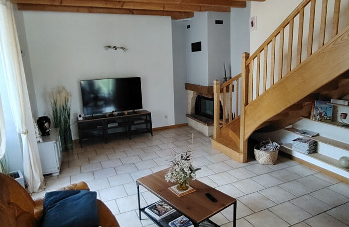 Maison à vendre 5 pièces SAINT LOUP LAMAIRE (79) — photo 2
