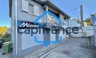 Immeuble  240 m² à vendre à Saint-Louis (97421)