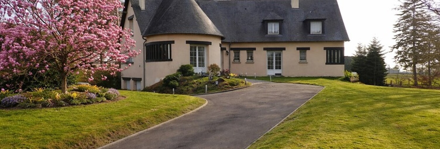 Maison 8 Pièces 255 m² à vendre à Barenton (50720)