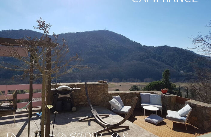 Très Belle Maison en pierres dominant la Vallée de l'Eyrieux avec une vue splendide. 3 chambres, un grand séjour et une piscine — photo 2