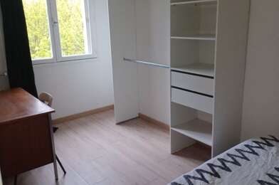 Appartement 1 pièces 300 €