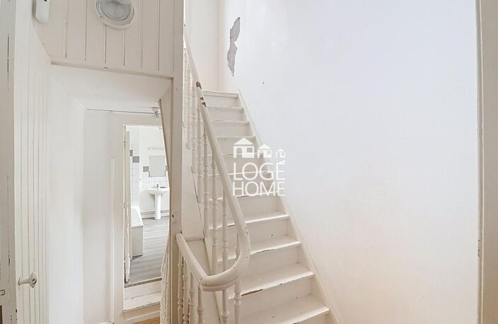 Grande maison familiale à révéler dans une rue recherchée — photo 2