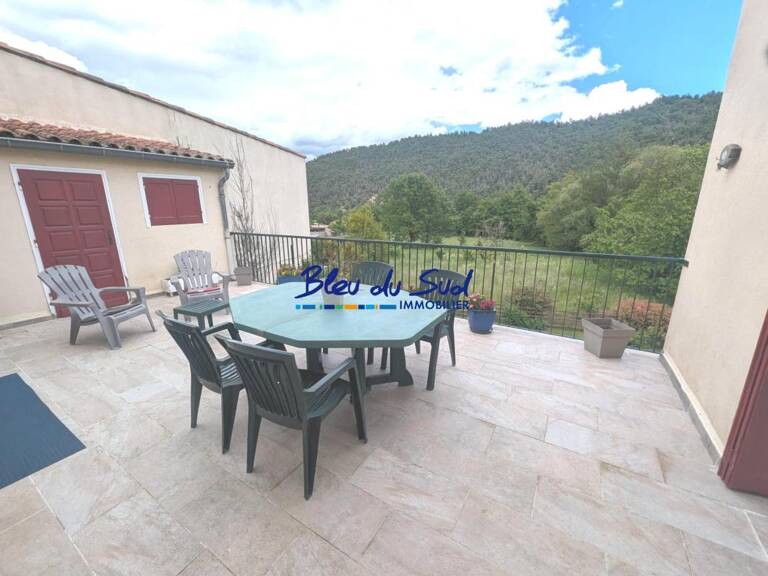 Grande maison avec terrasse, garage spacieux et combles aménage — photo 1