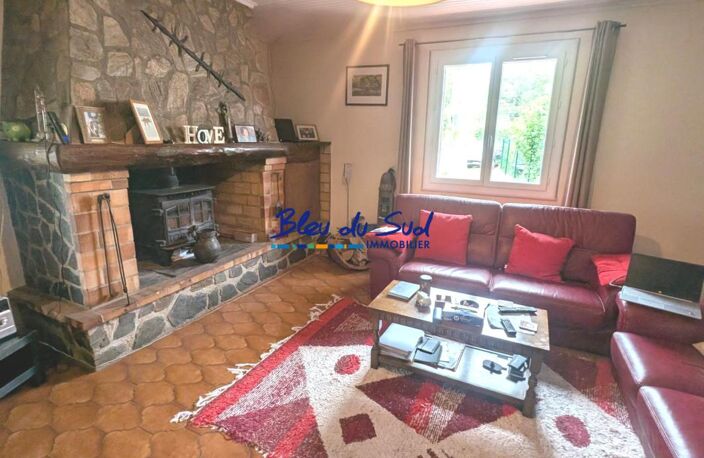 Grande maison avec terrasse, garage spacieux et combles aménage — photo 5