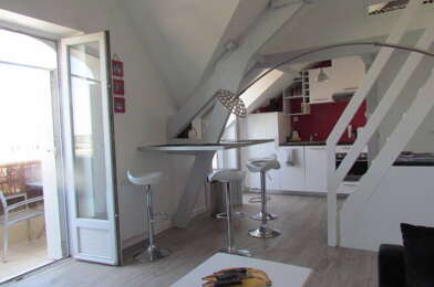 Appartement 3 pièces 1050 €