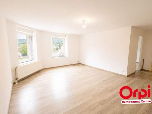 Appartement À Louer — photo du bien