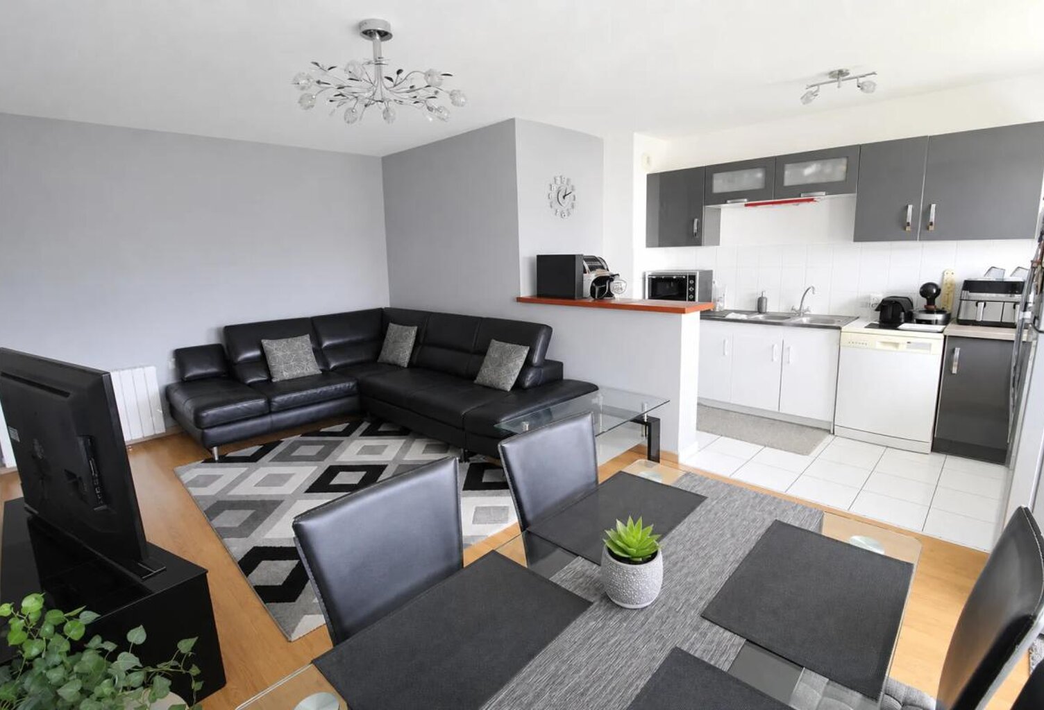 Appartement de 3 pièces de 60 m² vendu LOUE, Le Petit-Quevilly — photo 1