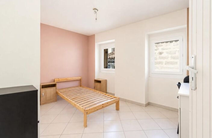 Maison 4 pièces 79 m²  à Istres — photo 3