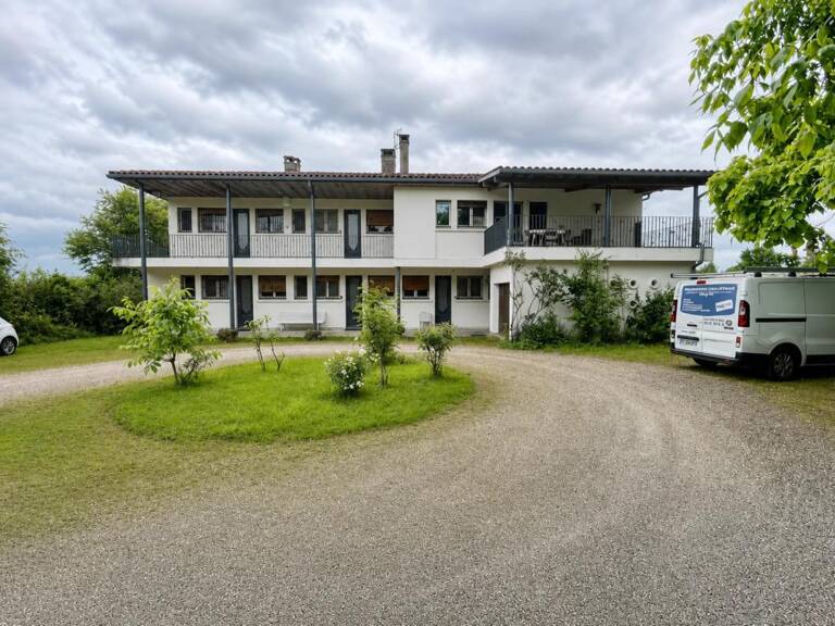 Résidence 253m², 6 appts, louée, Barbotan-les-Thermes — photo 1