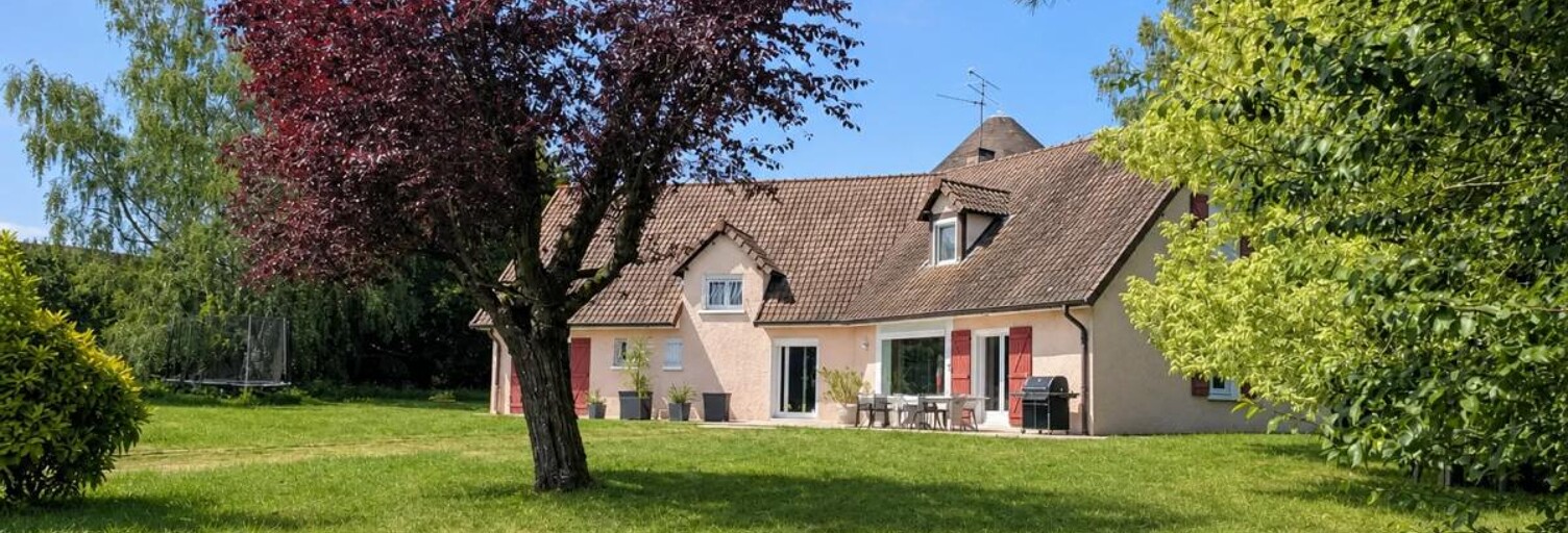 Maison 7 Pièces 255 m² à vendre à Fragnes-la-Loyère (71530)