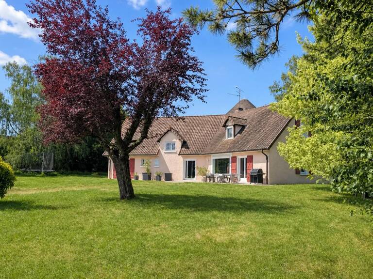Vaste maison 7 pièces de 255 m² avec piscine — photo 1