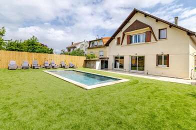 Appartement 7 pièces 890000 €
