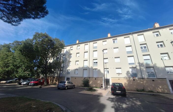 T4 - AVIGNON - MONTMAJOUR — photo 3