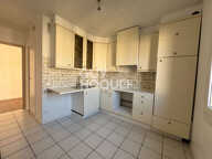 Appartement 3 chambres et un bureau. Balcon et garage. — photo 4