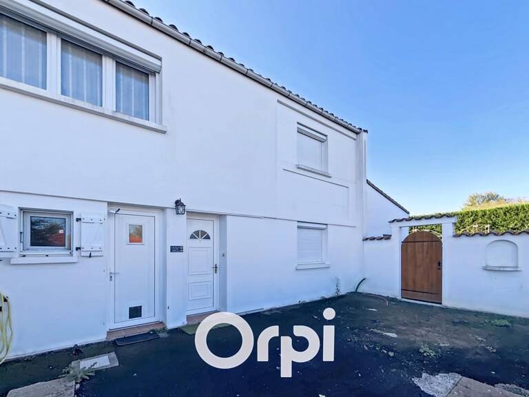 Maison À Vendre — photo 1