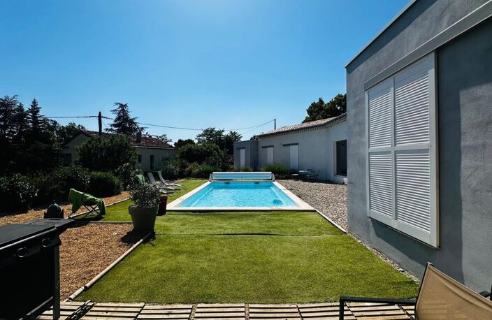 VILLA D ARCHITECTE CONTEMPORAINE AVEC PISCINE & VUE PANORAMIQUE MONT VENTOUX — photo 2
